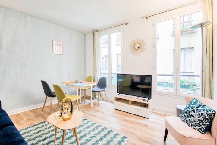 Charming Apartment Near Les Halles - 4P Parigi Esterno foto